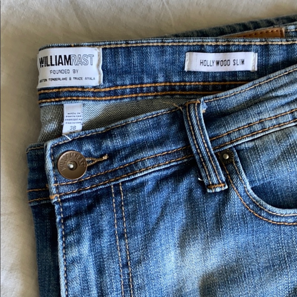 Jeans - Picture 2 of 4